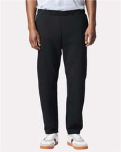 Load image into Gallery viewer, Softstyle® Midweight Pocket Sweatpants
